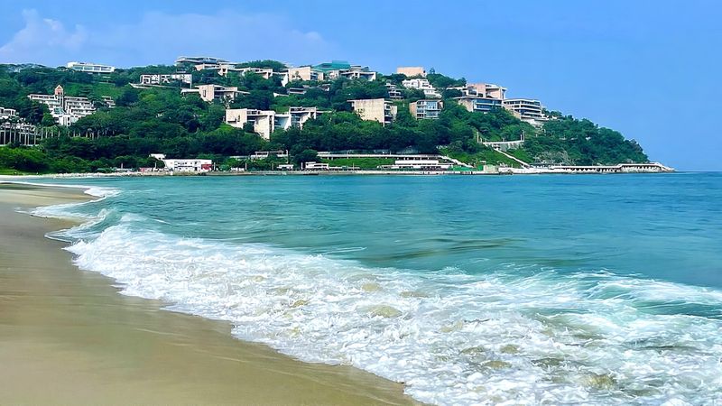 Dameisha Beach